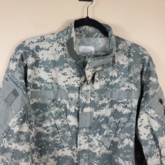 Army Combat Uniform Coat in Digital Camo Size Large Regular - Picture 2 of 12